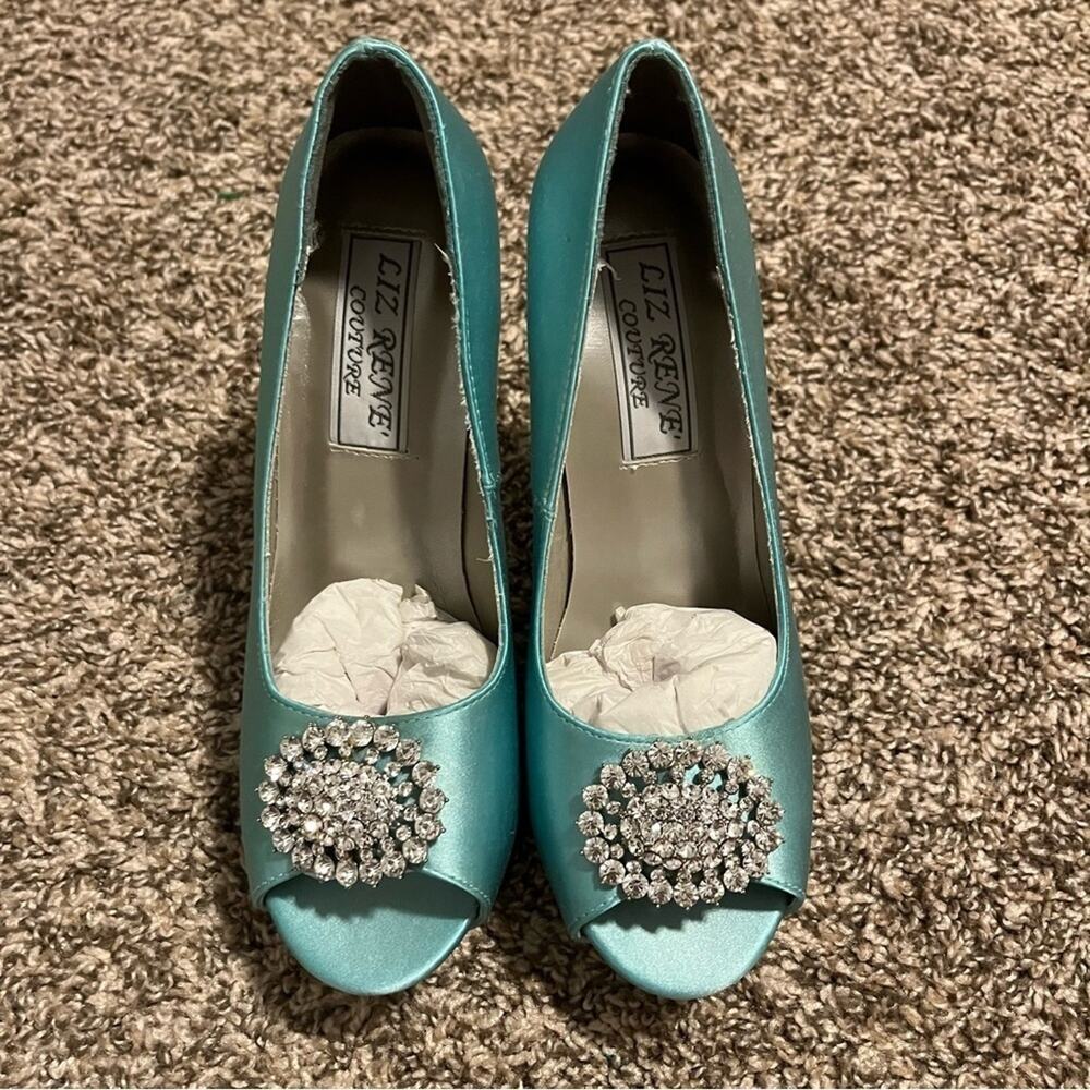 Liz Rene Couture pumps - Picture 2 of 11